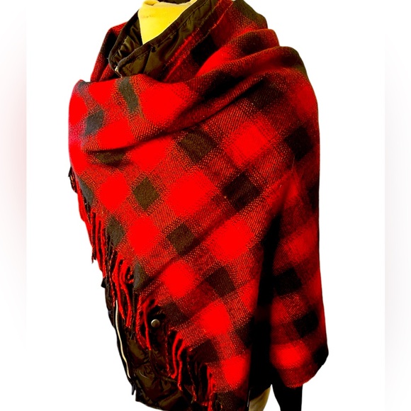 Eddie Bauer Buffalo Check Firelight oversized throw scarf with fringe - Picture 3 of 5